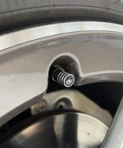 Nắp chụp vòi bánh xe Mercedes