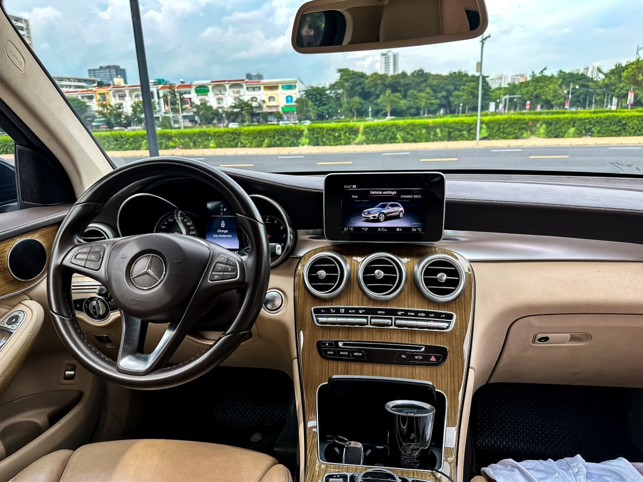 giá xe Mercedes GLC250 4Matic 2018 cũ